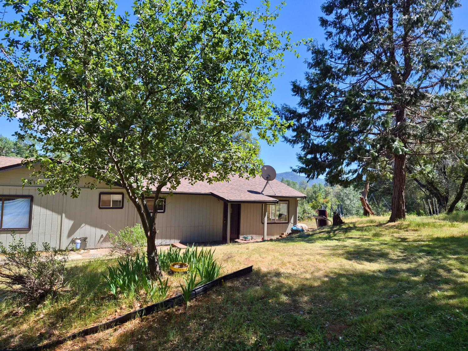 9568 Sheep Ranch Road Mountain Ranch, CA 95246 - Photo 27 of 34 Gallery Image 27