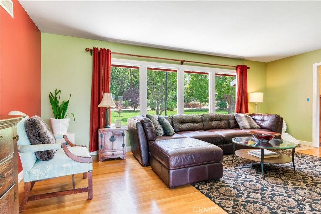 2886 McAllister Street Riverside, CA 92503 - Photo 9 of 46 Gallery Image 9