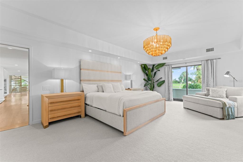 991 Longboat Club Road Longboat Key, FL 34228 - Photo 31 of 55 Gallery Image 31
