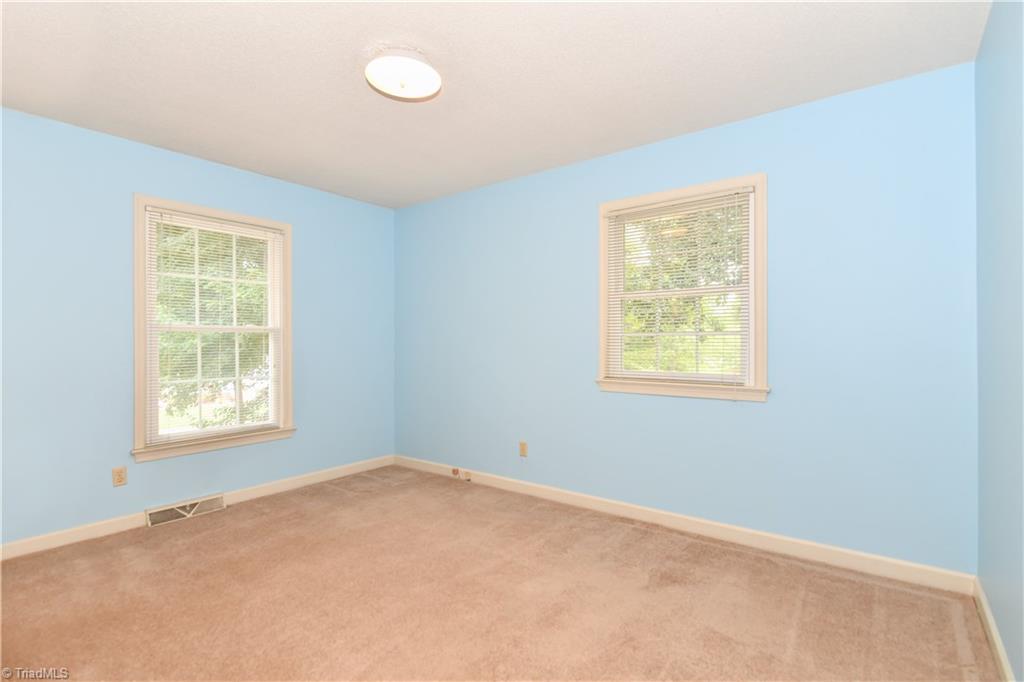 4705 Charlottesville Road Greensboro, NC 27410 - Photo 18 of 30 Gallery Image 18
