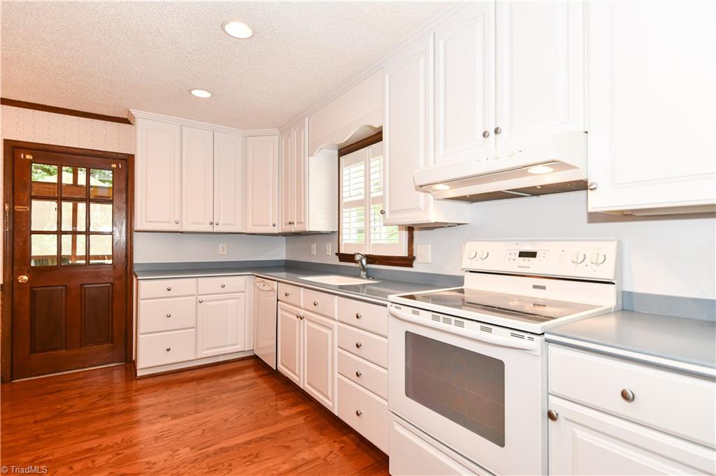 4705 Charlottesville Road Greensboro, NC 27410 - Photo 8 of 30 Gallery Image 8