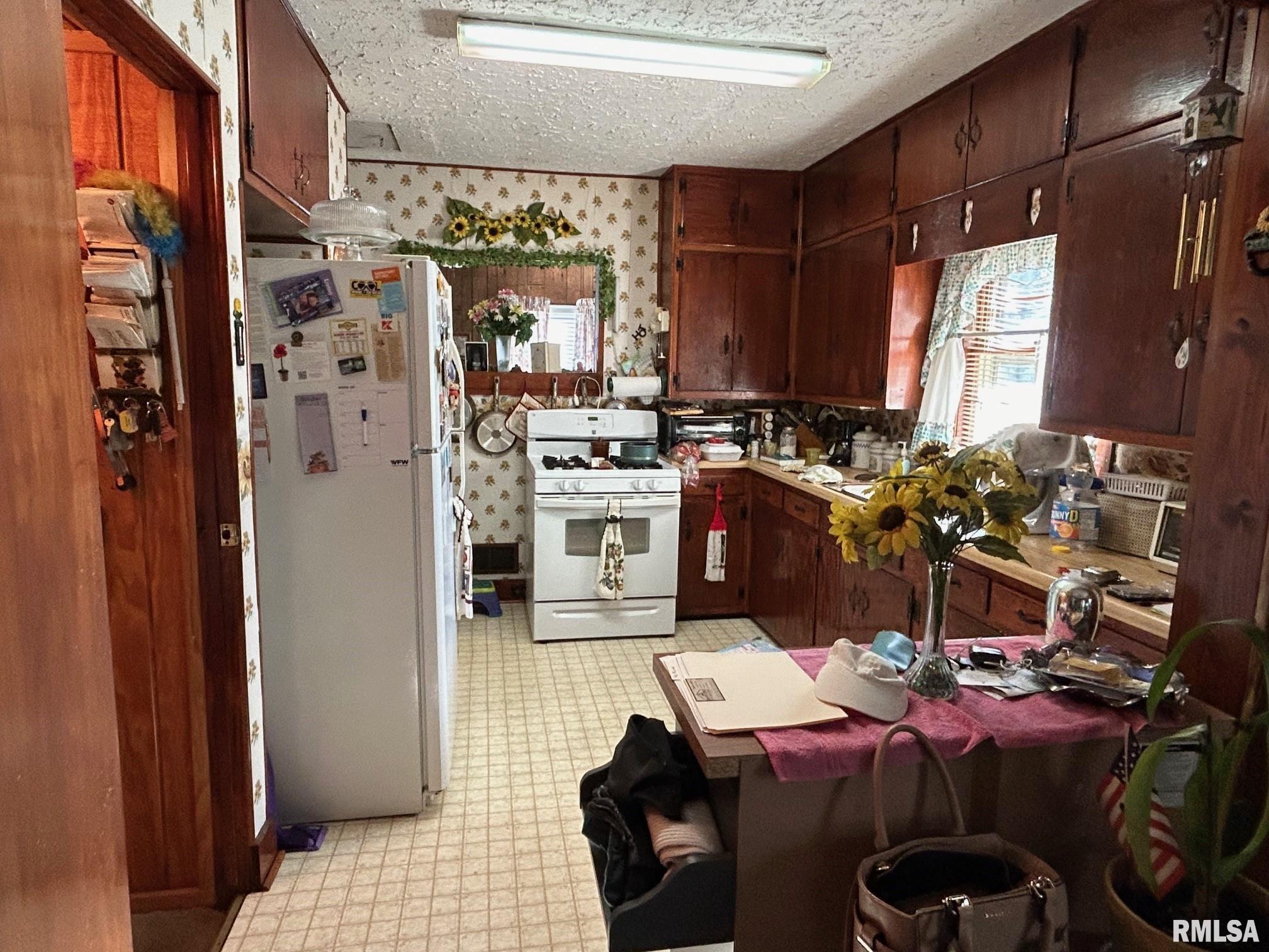 407 Dawson Street Springfield, IL 62702 - Photo 10 of 17