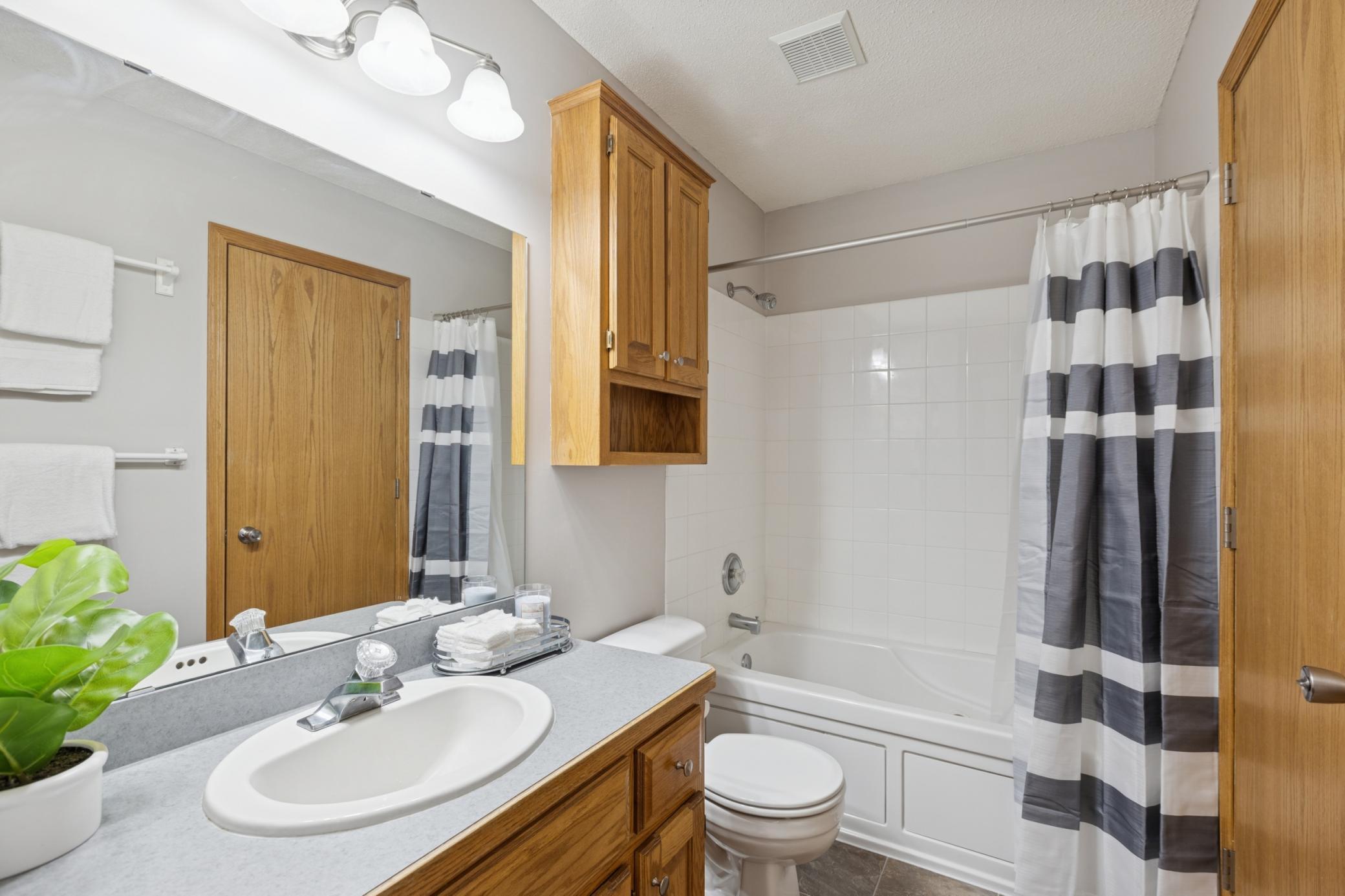 282 Fieldcrest Avenue Montrose, MN 55363 - Photo 17 of 31