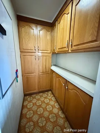 $269,000 | 26 Wintworth Street, Chicopee, MA 01013