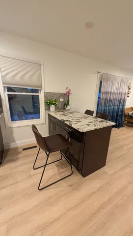 $579,000 | 691 Burdette Avenue, Glendale Heights, IL 60139