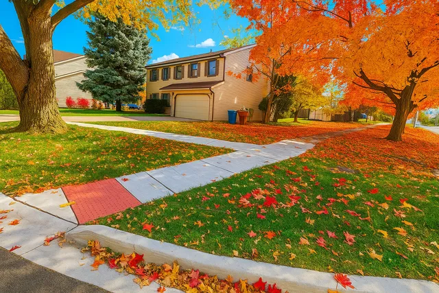 $579,000 | 691 Burdette Avenue, Glendale Heights, IL 60139