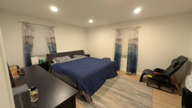 $579,000 | 691 Burdette Avenue, Glendale Heights, IL 60139