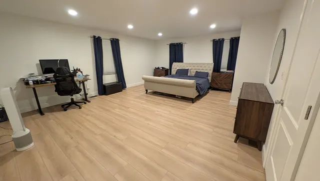 $579,000 | 691 Burdette Avenue, Glendale Heights, IL 60139