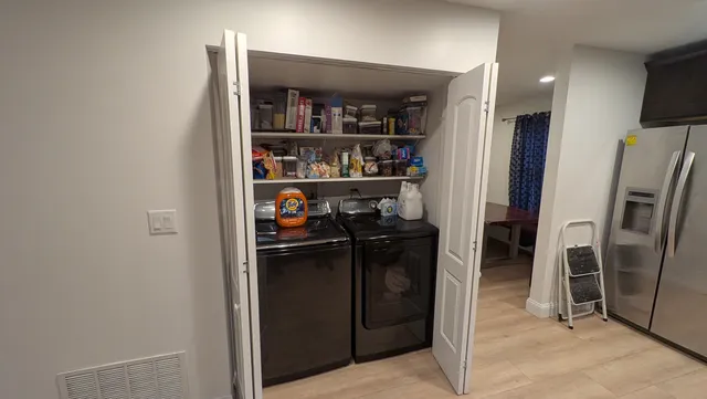 $579,000 | 691 Burdette Avenue, Glendale Heights, IL 60139