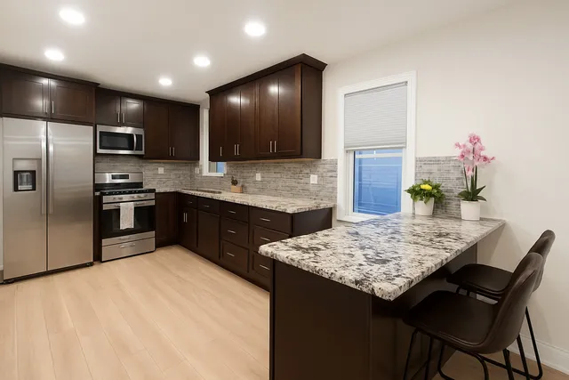 $579,000 | 691 Burdette Avenue, Glendale Heights, IL 60139