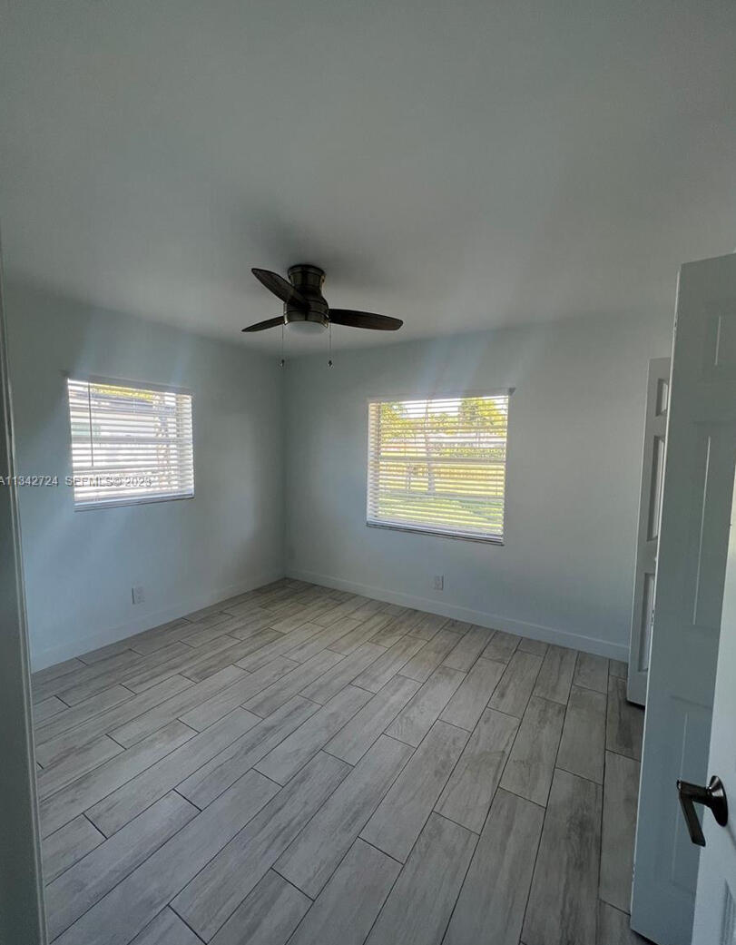 19420 Carolina Circle Boca Raton, FL 33434 - Photo 6 of 17 IMG_2551