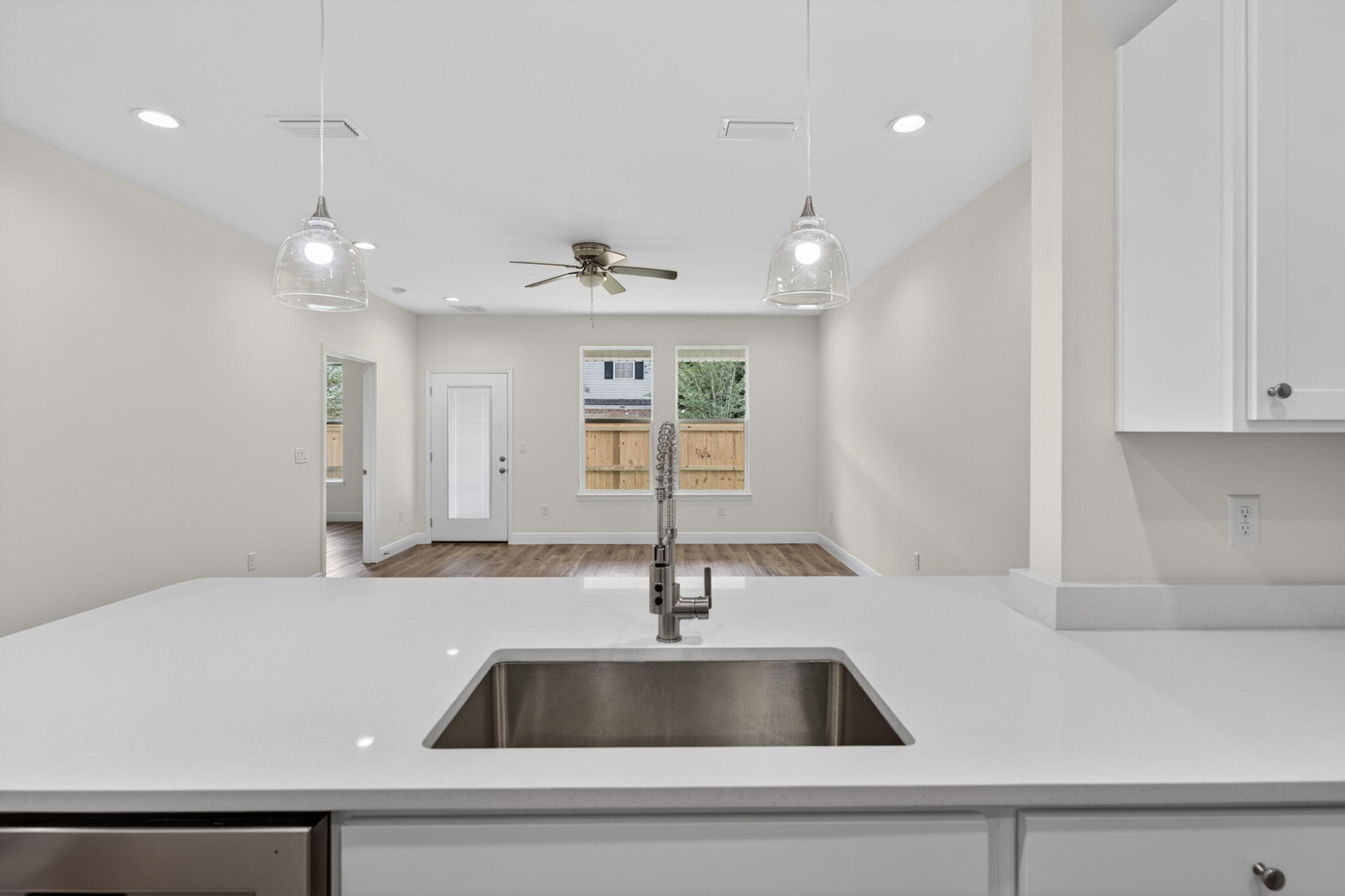 89 Eccles Road Fort Walton Beach, FL 32547 - Photo 22 of 42 020_89a Eccles Road-21