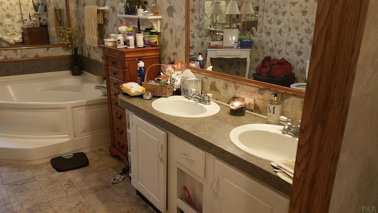 134 Juniper Ridge Drive Brewton, AL 36426 - Photo 8 of 13