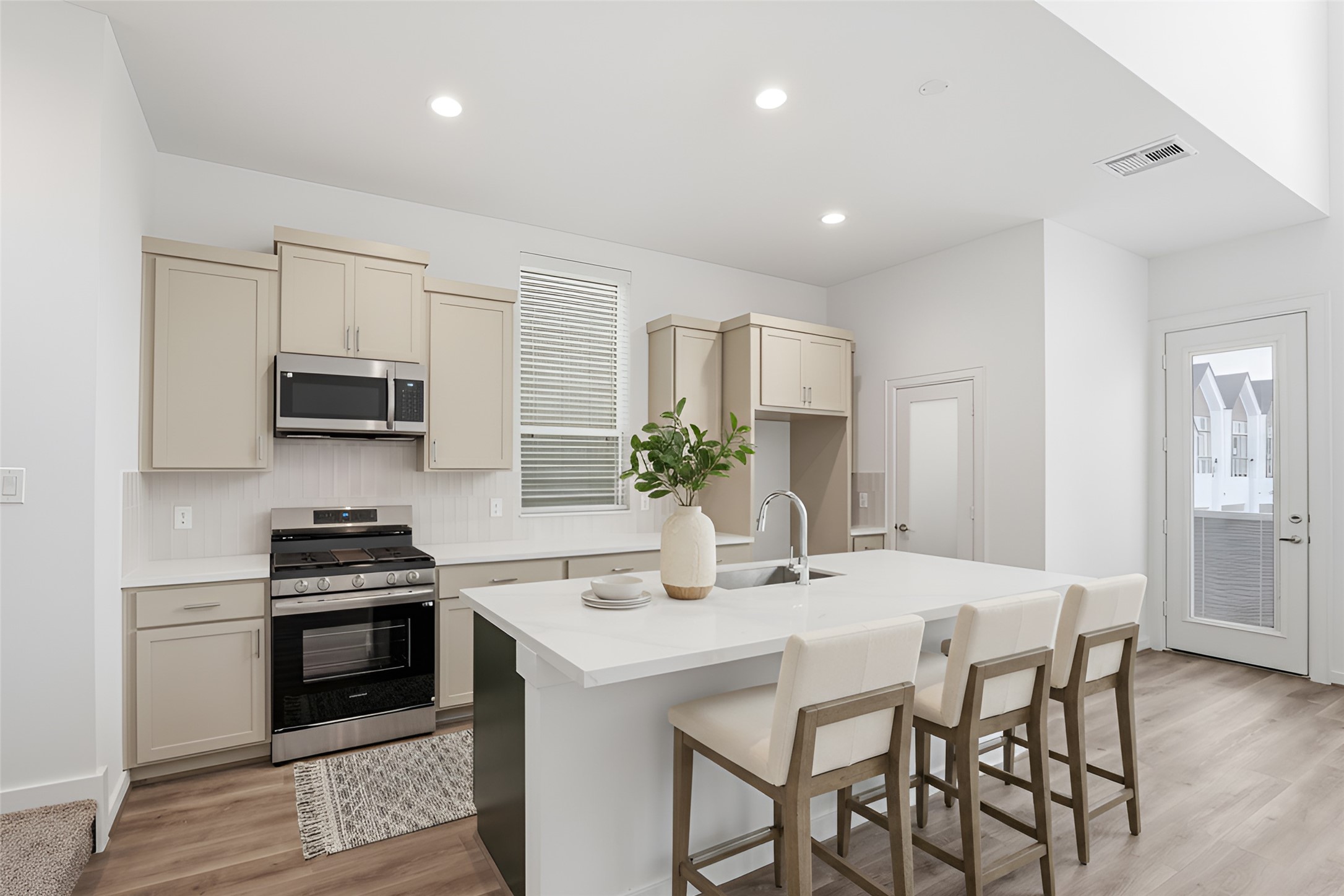 1216 Highland Row Lane Houston, TX 77091 - Photo 16 of 39