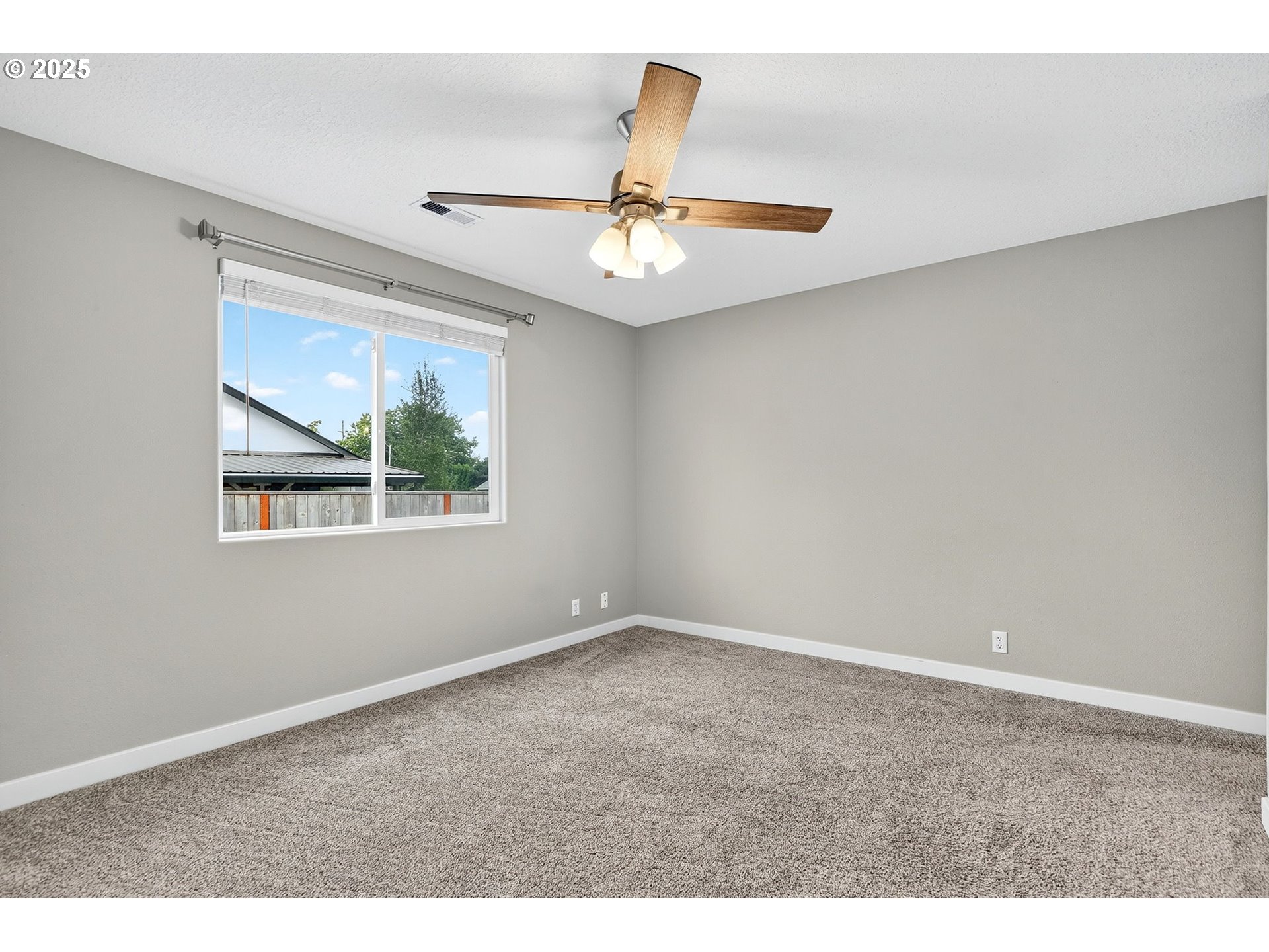 1119 Hawthorne Street Forest Grove, OR 97116 - Photo 27 of 47