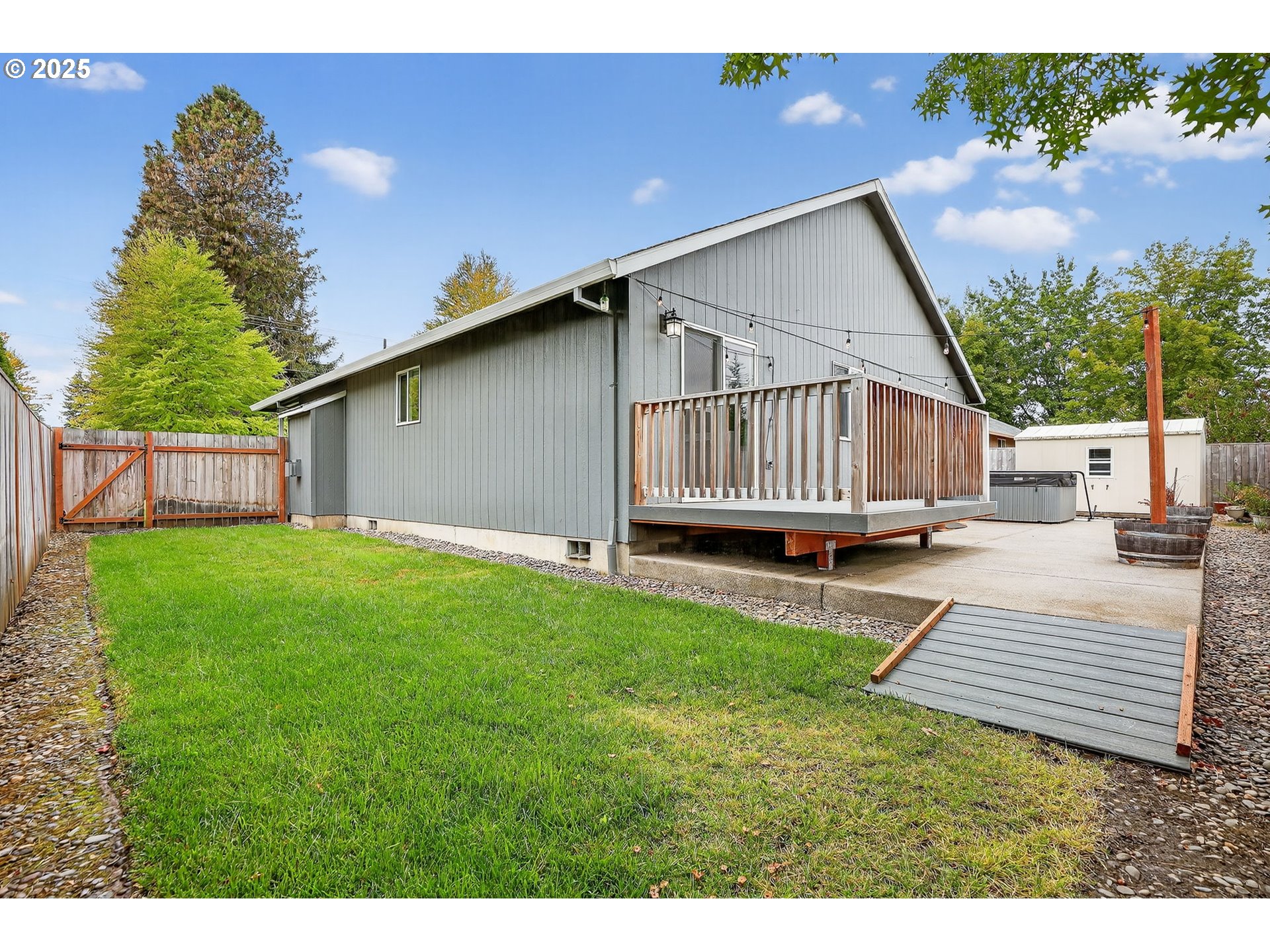 1119 Hawthorne Street Forest Grove, OR 97116 - Photo 42 of 47