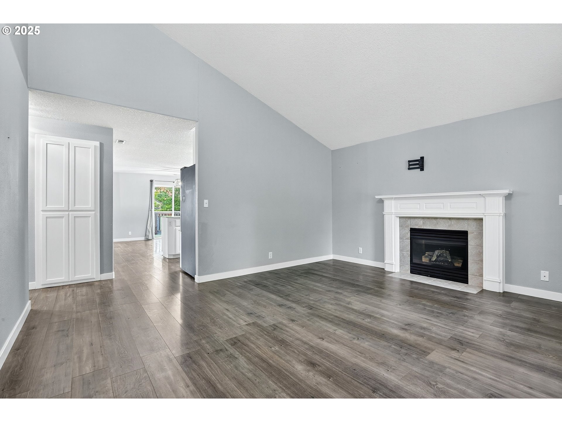 1119 Hawthorne Street Forest Grove, OR 97116 - Photo 8 of 47