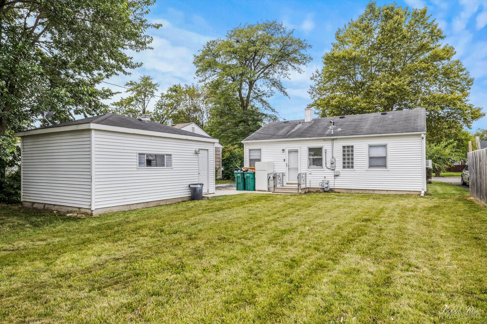 14 Salem Drive Joliet, IL 60436 - Photo 14 of 15 a view of a house with backyard and garden