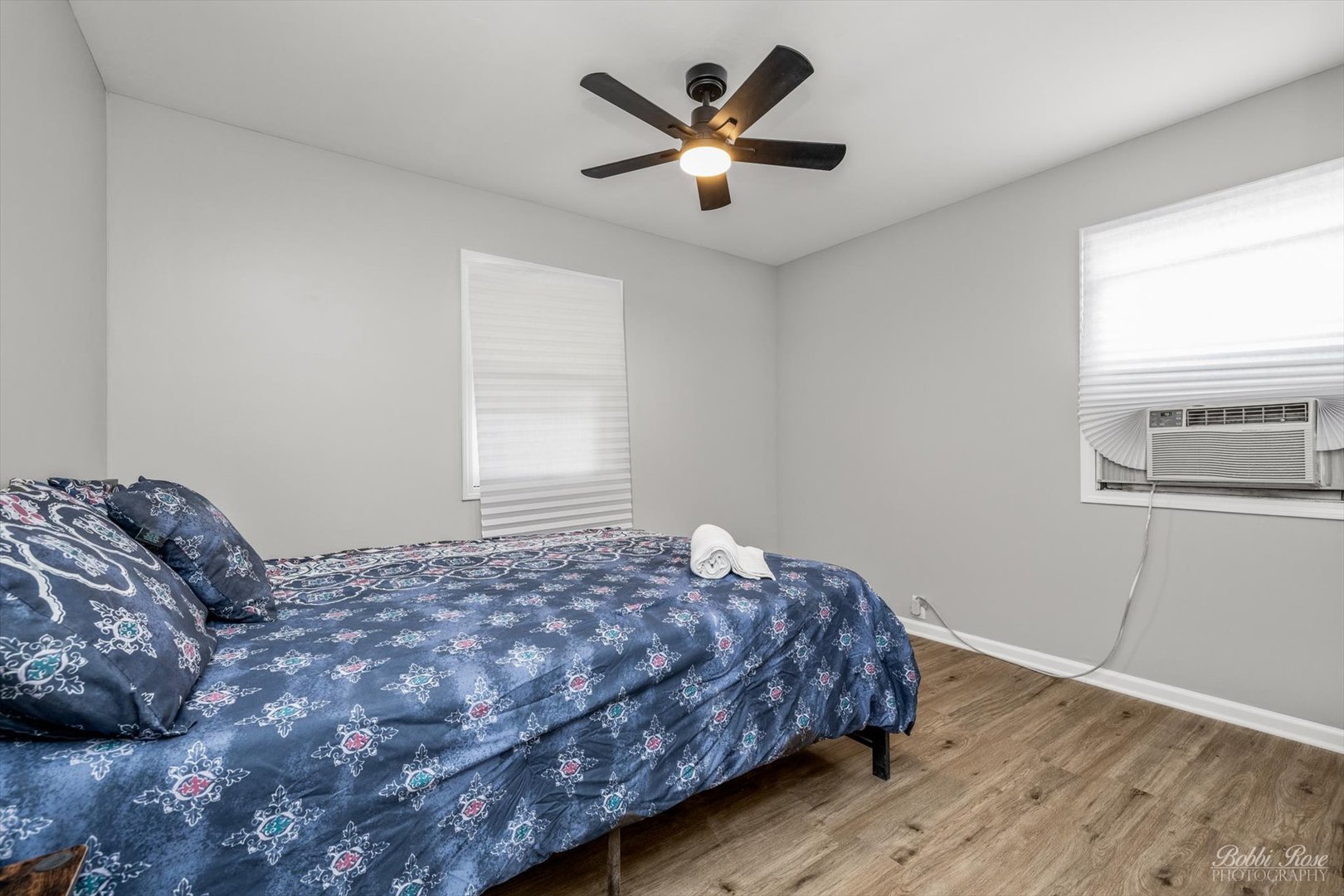 14 Salem Drive Joliet, IL 60436 - Photo 10 of 15 a bedroom with bed and a large window