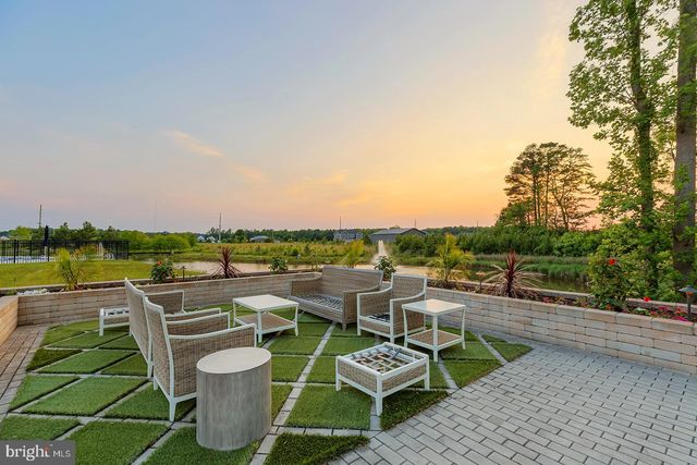 $1,100,000 | 33610 Union Circle, Lewes, DE 19958