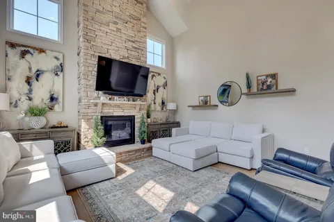 $1,100,000 | 33610 Union Circle, Lewes, DE 19958