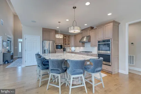 $1,100,000 | 33610 Union Circle, Lewes, DE 19958