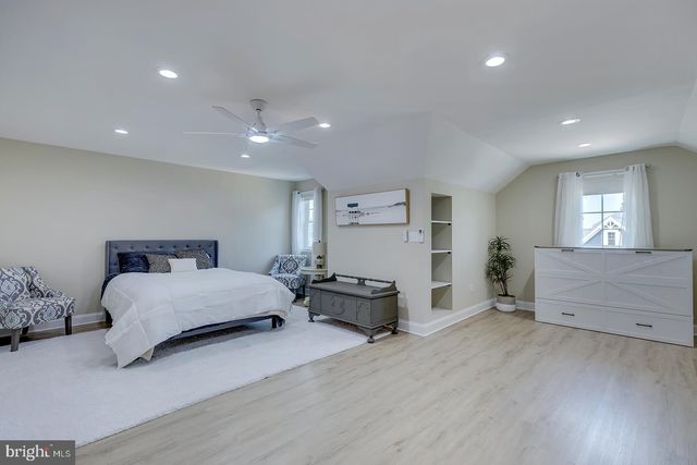 $1,100,000 | 33610 Union Circle, Lewes, DE 19958