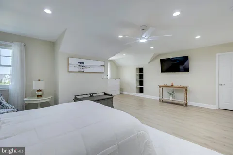 $1,100,000 | 33610 Union Circle, Lewes, DE 19958