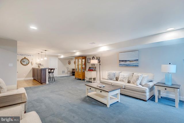 $1,100,000 | 33610 Union Circle, Lewes, DE 19958