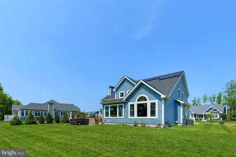 $1,100,000 | 33610 Union Circle, Lewes, DE 19958
