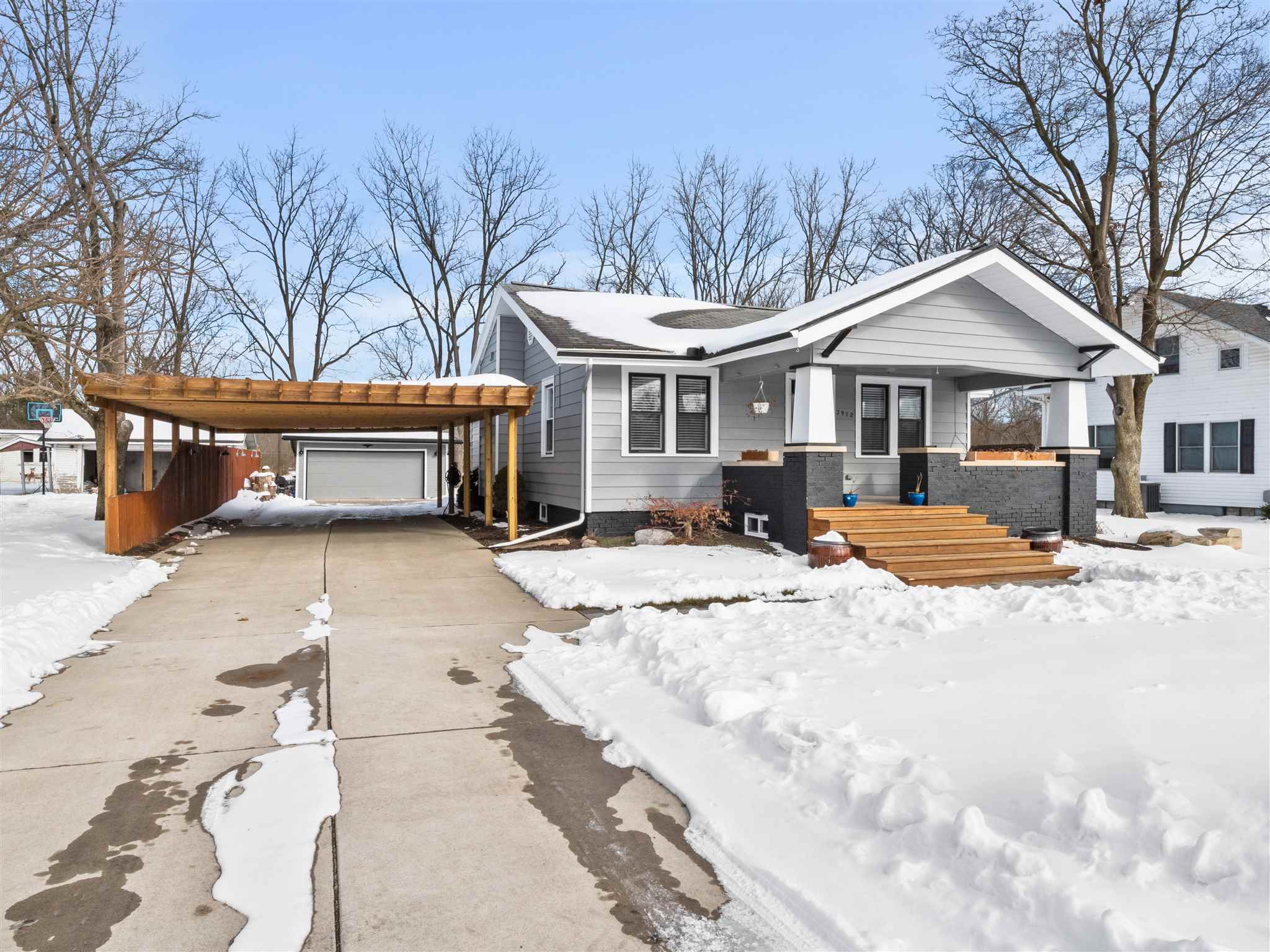 3912 Bass Road Fort Wayne, IN 46808 - Photo 1 of 33