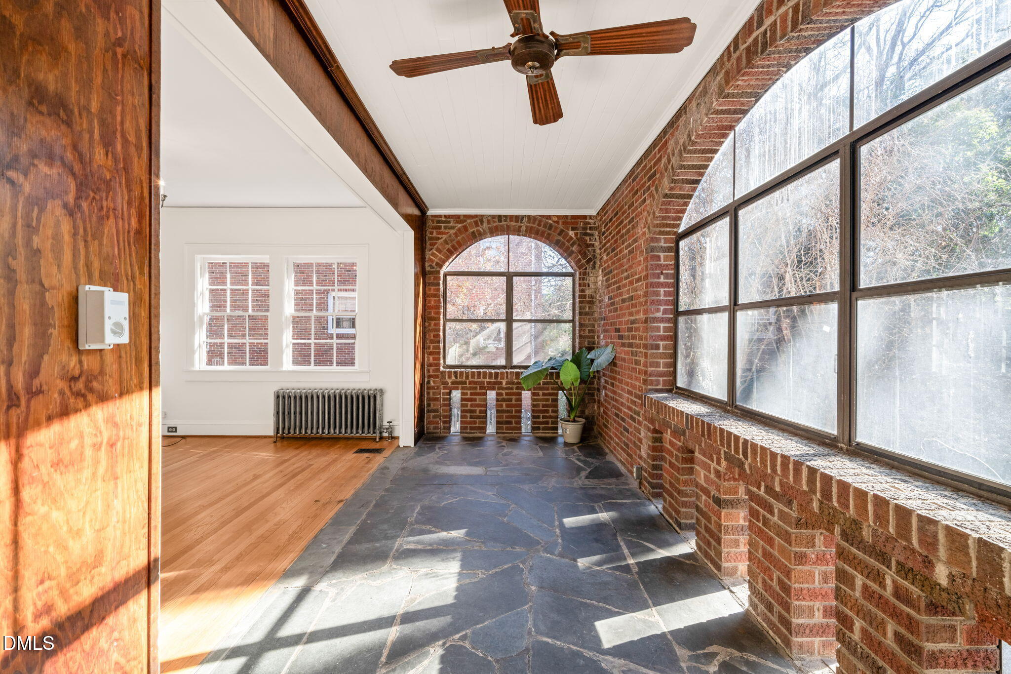 907 West Johnson Street Raleigh, NC 27605 - Photo 10 of 43 12-web-or-mls-untitled-20
