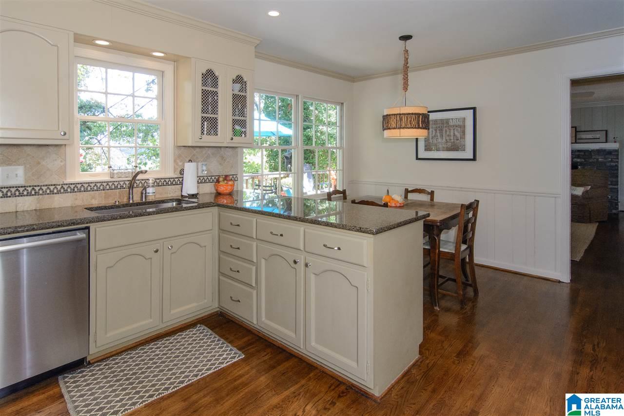 3733 Forest Run Road Birmingham, AL 35223 - Photo 17 of 47