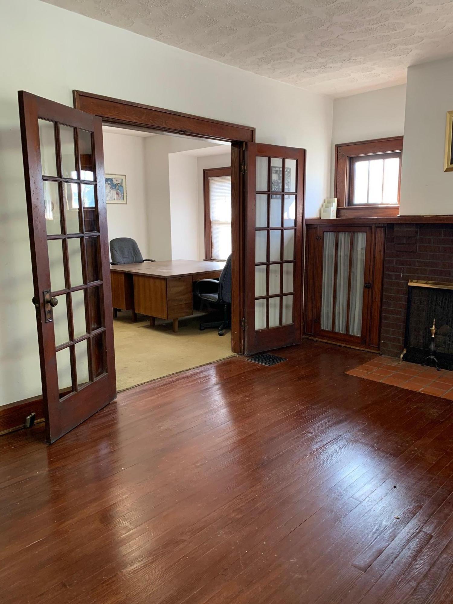 8 North Florence Street Springfield, OH 45503 - Photo 3 of 10