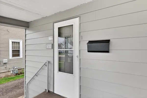 $191,900 | 359 Lakeview Avenue, Battle Creek, MI 49015