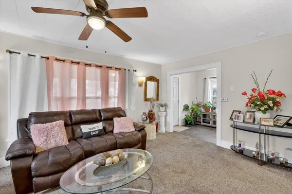 $191,900 | 359 Lakeview Avenue, Battle Creek, MI 49015