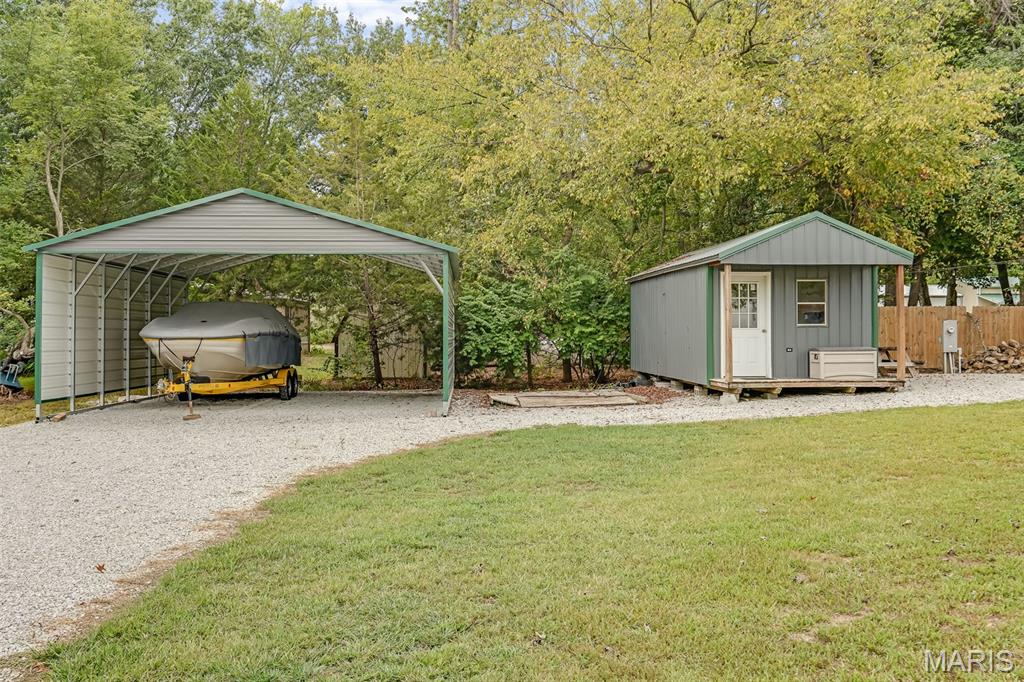 19950 Harbor Drive Carlyle, IL 62231 - Photo 13 of 42