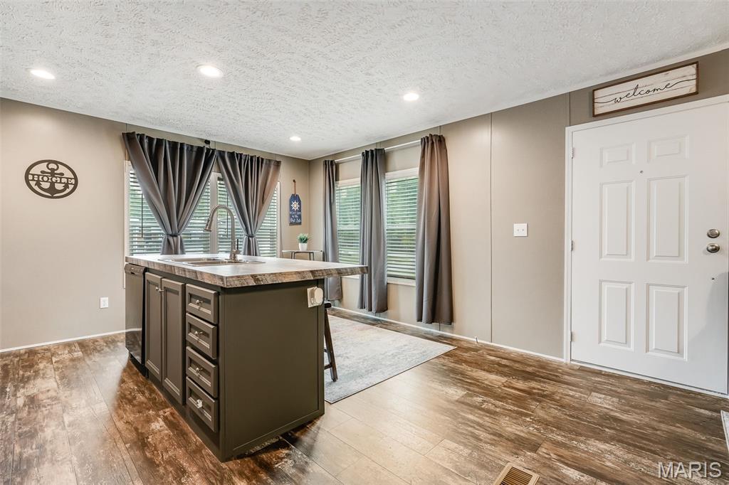 19950 Harbor Drive Carlyle, IL 62231 - Photo 19 of 42