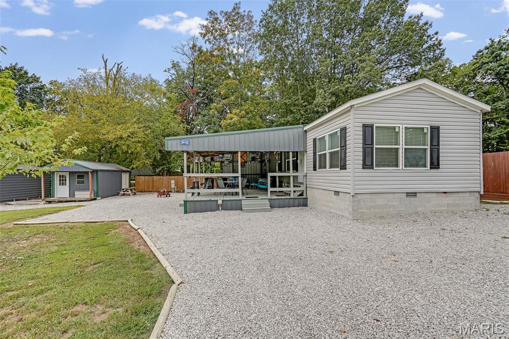 19950 Harbor Drive Carlyle, IL 62231 - Photo 5 of 42