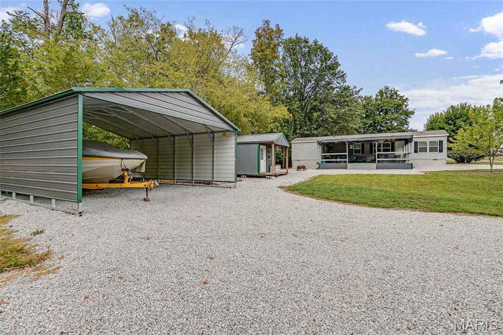 19950 Harbor Drive Carlyle, IL 62231 - Photo 7 of 42