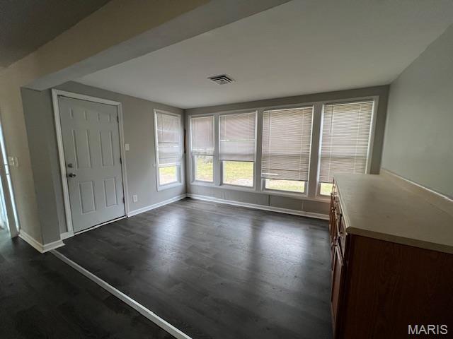 505 Ridge Drive Florissant, MO 63033 - Photo 4 of 13