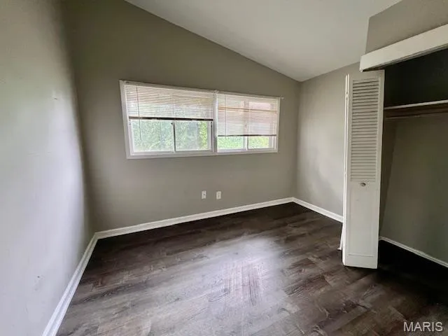 $144,900 | 505 Ridge Drive, Florissant, MO 63033