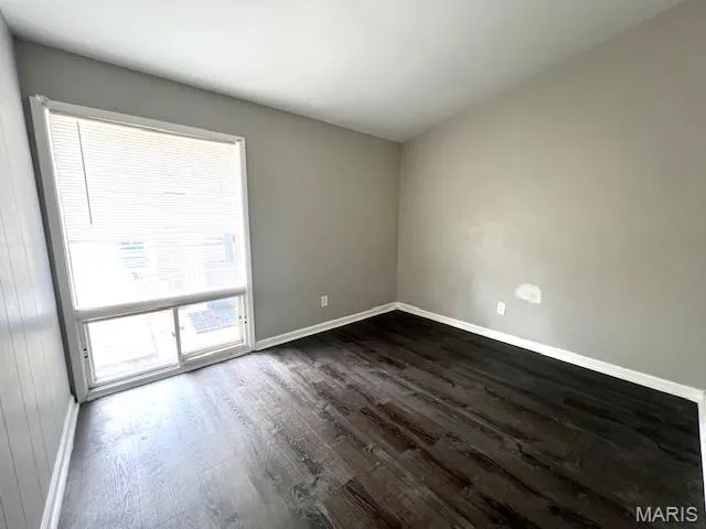 $144,900 | 505 Ridge Drive, Florissant, MO 63033