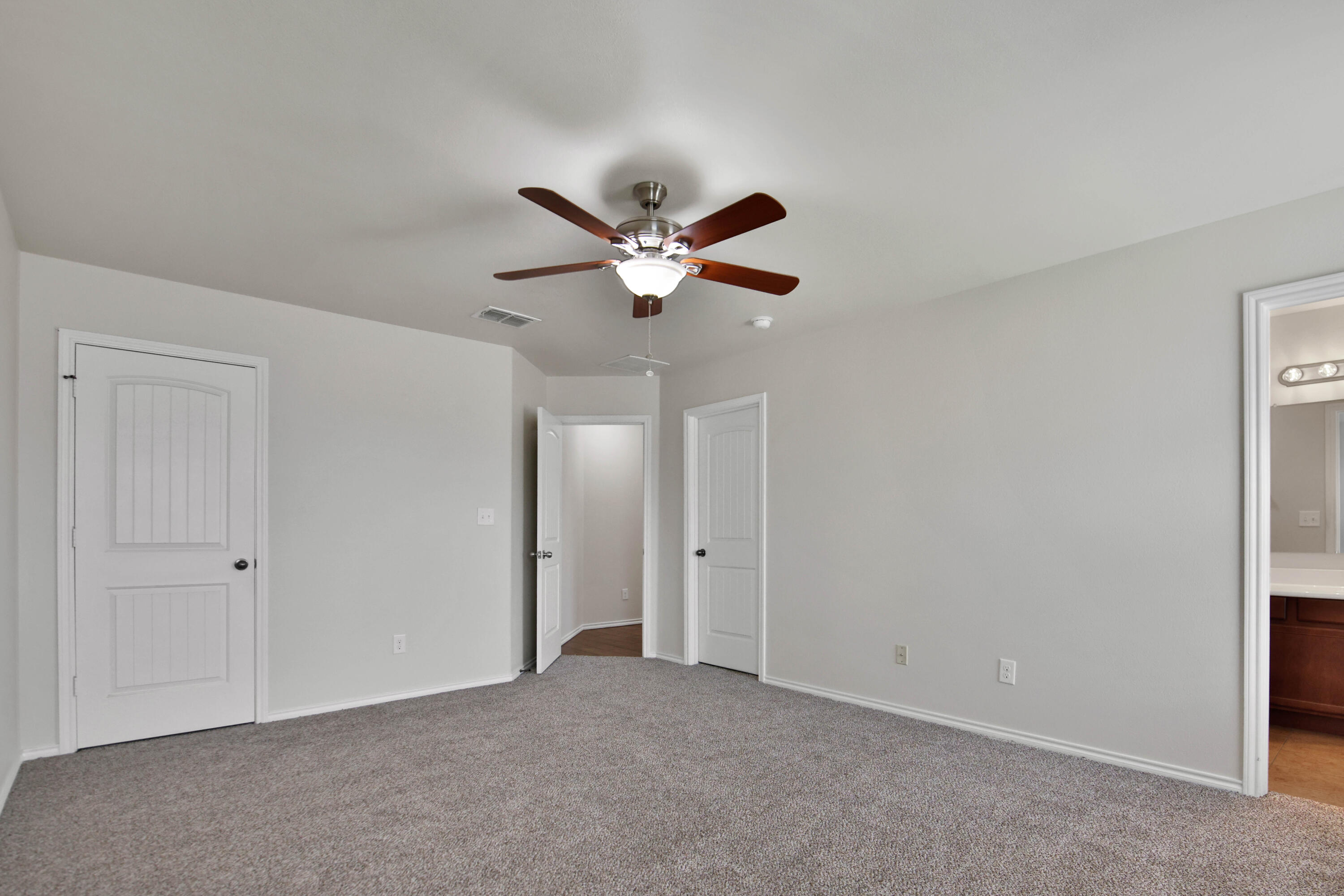 6923 96th Street Lubbock, TX 79424 - Photo 24 of 38 IMG_9506