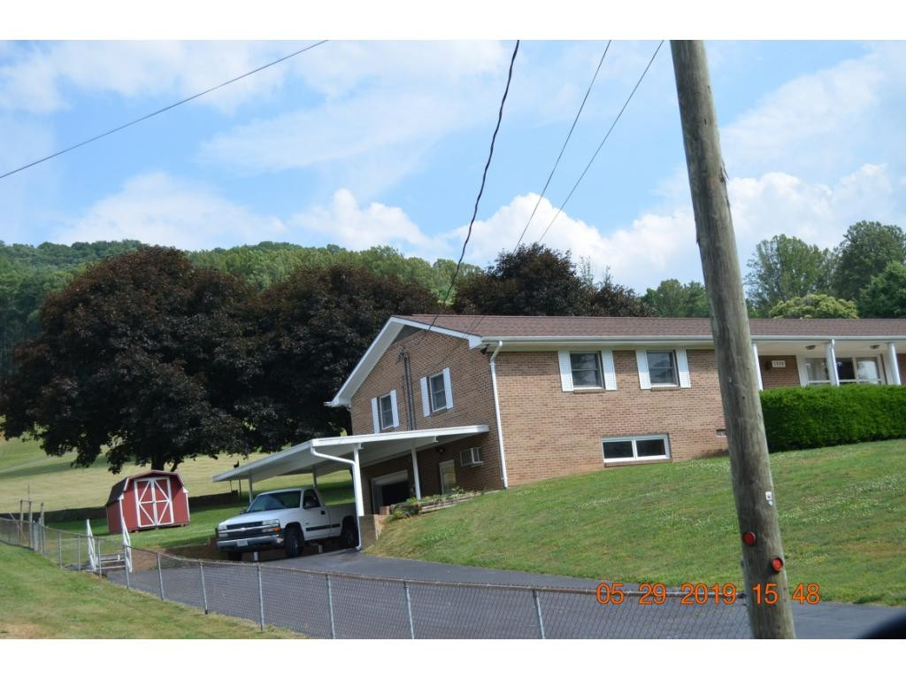 1926 Chestoa Pike Erwin, TN 37650 - Photo 3 of 22 Photo 3