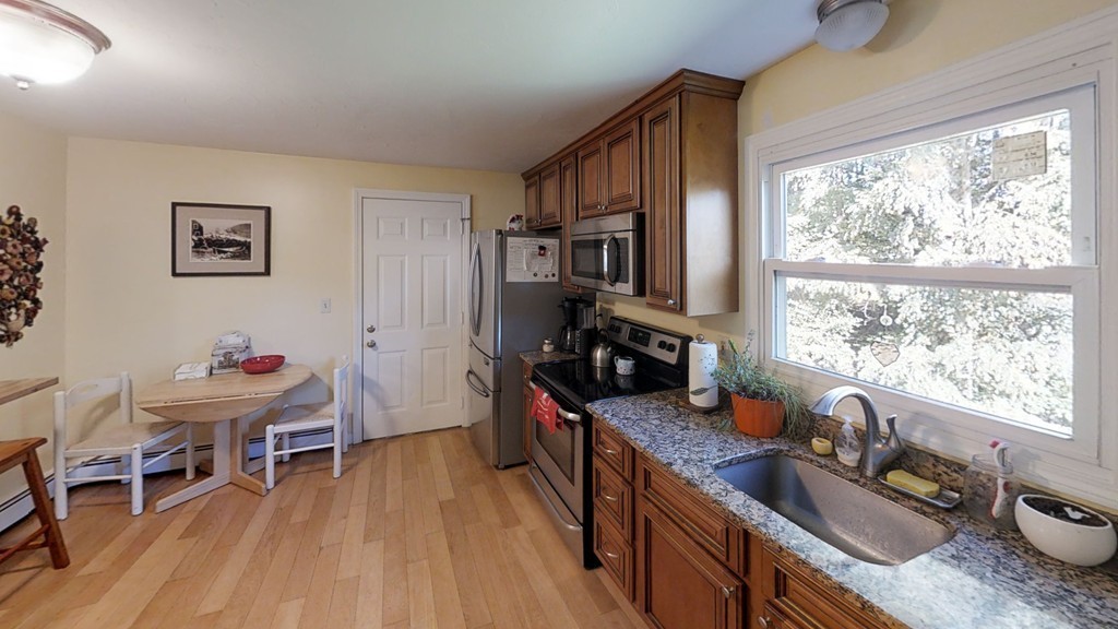 13 Pinecrest Road, Unit 13 Uxbridge, MA 01569 - Photo 4 of 23 Gallery Image 4