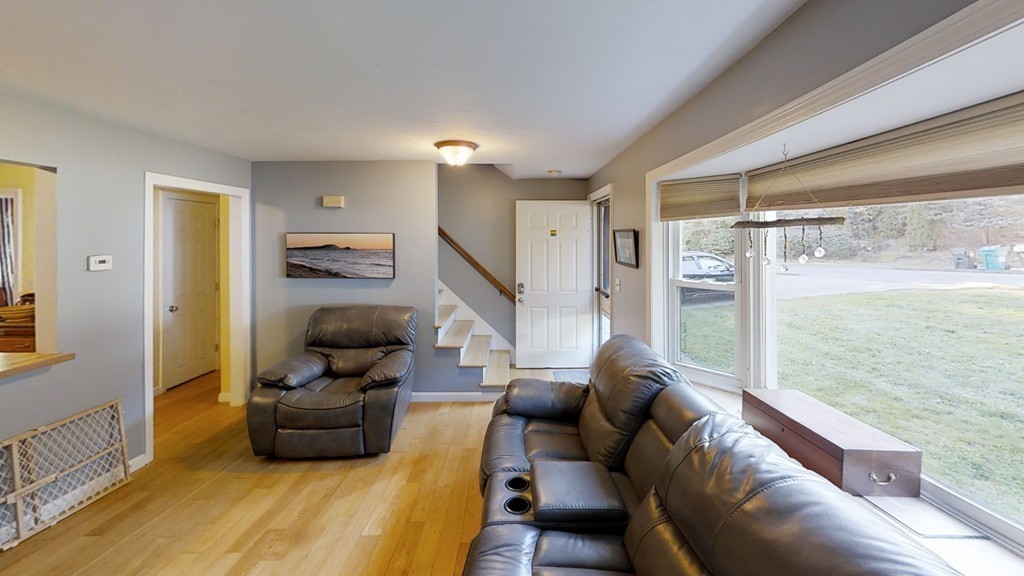13 Pinecrest Road, Unit 13 Uxbridge, MA 01569 - Photo 6 of 23 Gallery Image 6