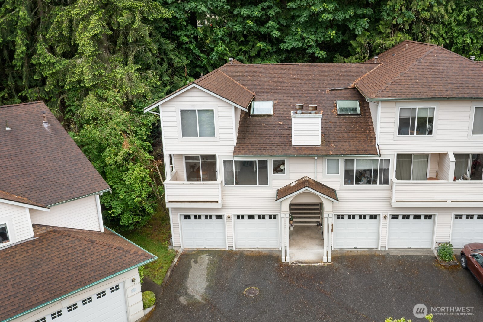 8828 238th Street Southwest, Unit D1 Edmonds, WA 98026 - Photo 34 of 40