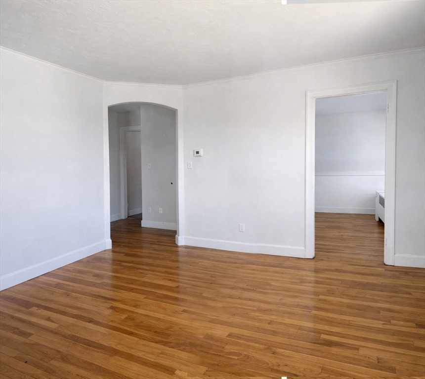 31 Chestnut Street, Unit 6 Worcester, MA 01609 - Photo 2 of 22