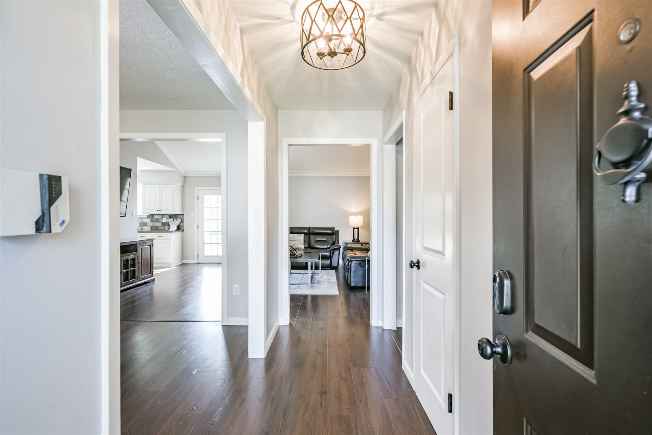 1110 Buoy Road Houston, TX 77062 - Photo 4 of 30